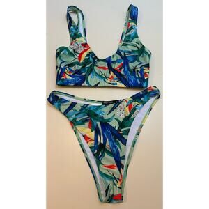 Floral Nasty Gal bikini size 4